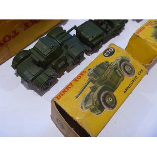 72 - 6 ORIGINAL DINKY TOYS BOXED ARMY AND MILITARY MODELS (MODELS VERY GOOD BOXES POOR TO FAIR AND MOSTLY... 