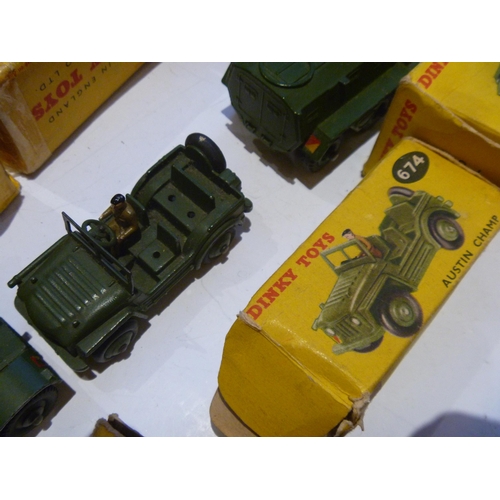 72 - 6 ORIGINAL DINKY TOYS BOXED ARMY AND MILITARY MODELS (MODELS VERY GOOD BOXES POOR TO FAIR AND MOSTLY... 