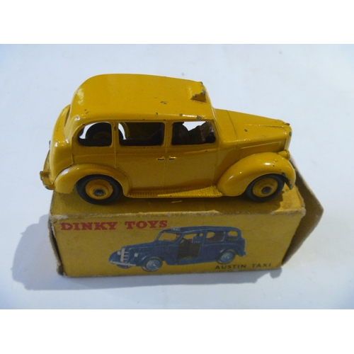 97 - ORIGINAL DINKY TOYS BOXED AUSTIN TAXI (MODEL IS VERY GOOD BOX IS FAIR)