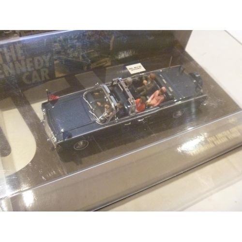 PAULS MODEL ART MINICHAMPS JFK 1961 LINCOLN PRESIDENTIAL CAR