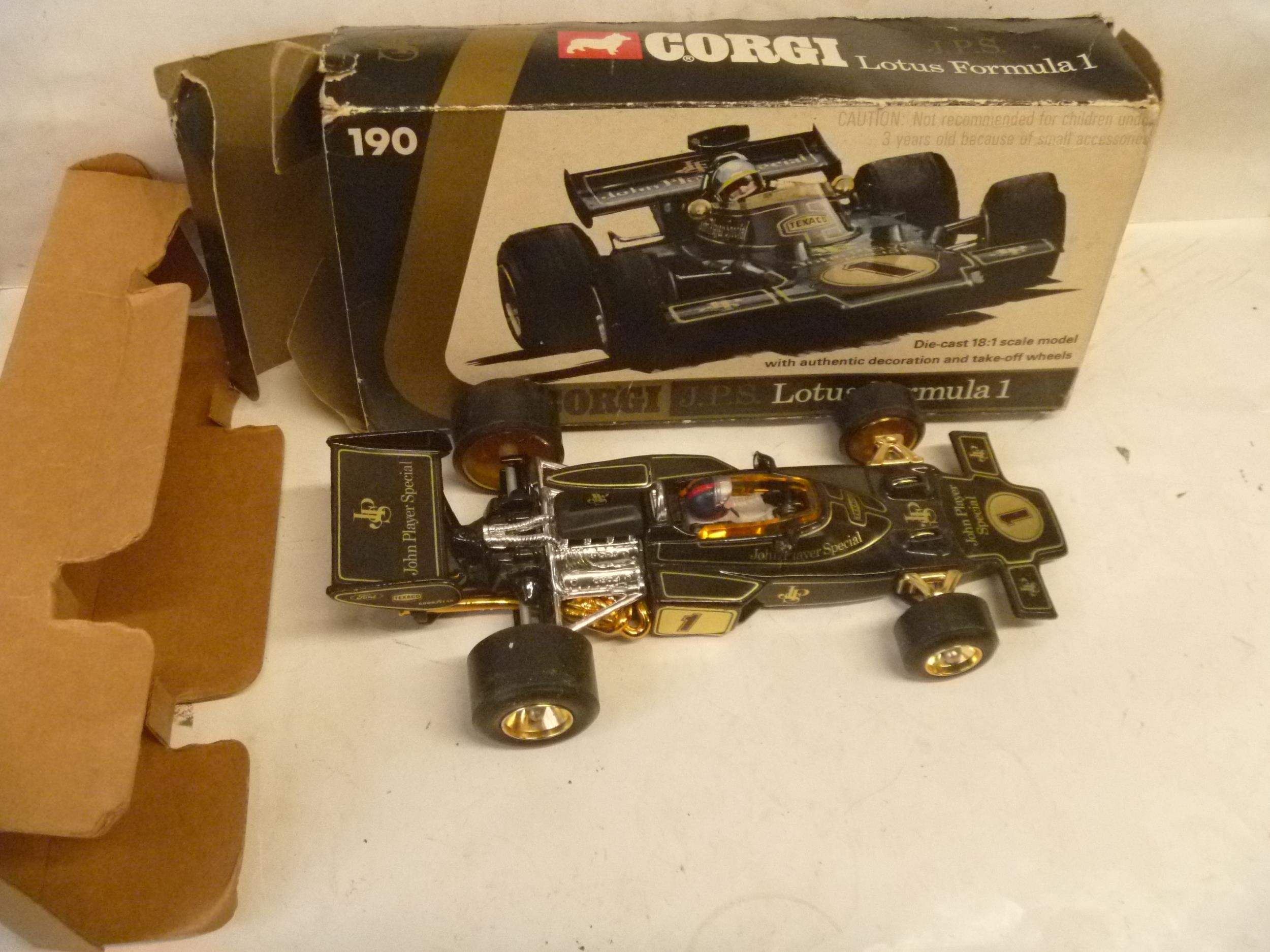 CORGI TOYS JPS LOTUS FORMULA ONE CAR IN ORIGINAL BOX