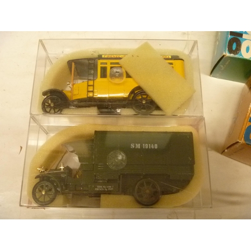 84 - 2 VINTAGE RIO MODELS FIAT AUTOCARRO AND OMNIBUS