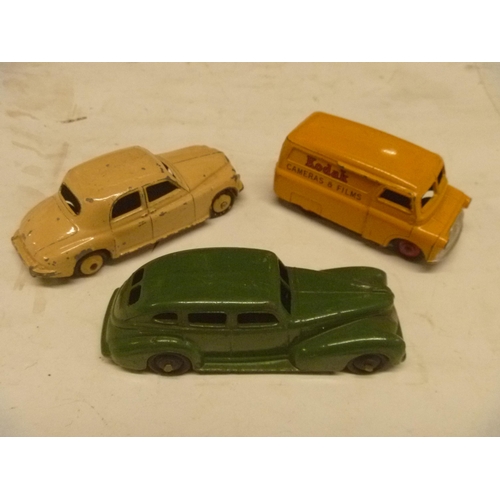 89 - 3 VINTAGE DINKY TOYS ROVER 75 CHRYSLER AND BEDFORD VAN 