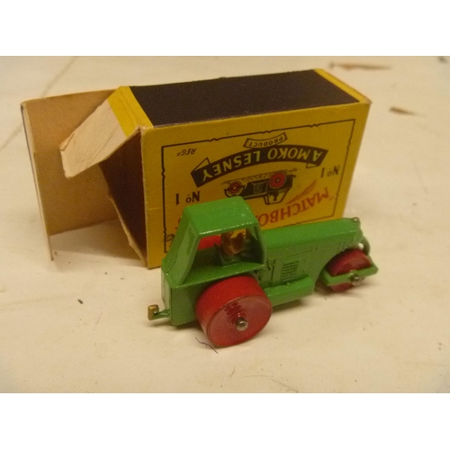 149 - LESNEY MATCHBOX BOXED ROAD ROLLER IN A GOOD COMPLETE BOX