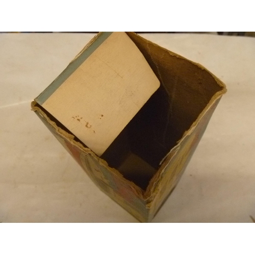 157 - TRIANG BURNHAM CLOCKWORK MOTOR CRUISER BOAT,, CORRECT KEY, BOX HAS 1 END AND 1 INNER FLAP MISSING