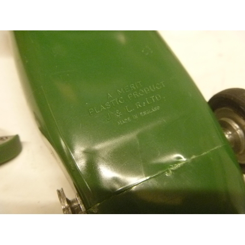 166 - MERIT PLASTIC VANWALL IN GOOD CONDITION BUT 1 WHEEL AND DASH DETACHED