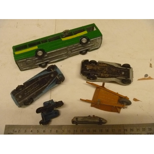 175 - GROUP OF DINKY TOYS ALL VINTAGE AND PLAYWORN INCLUDING A MOTORCYCLE COMBINATION IN VGC