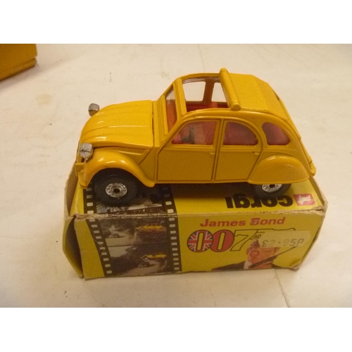 98 - CORGI TOYS BOXED JAMES BOND 007 CITROEN 2CV (LARGER VERSION)