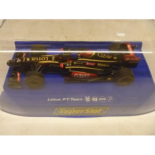 285 - SUPERSLOT LOTUS F1 TEAM - (SLOT CARS HAVE BEEN REMOVED FROM THEIR BOXES AT SOME POINT BUT MOSTLY APP... 