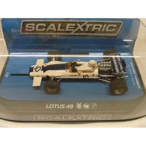 107 - SCALEXTRIC SLOT CAR - LOTUS 49 (SLOT CARS HAVE BEEN REMOVED FROM THEIR BOXES AT SOME POINT BUT MOSTL... 