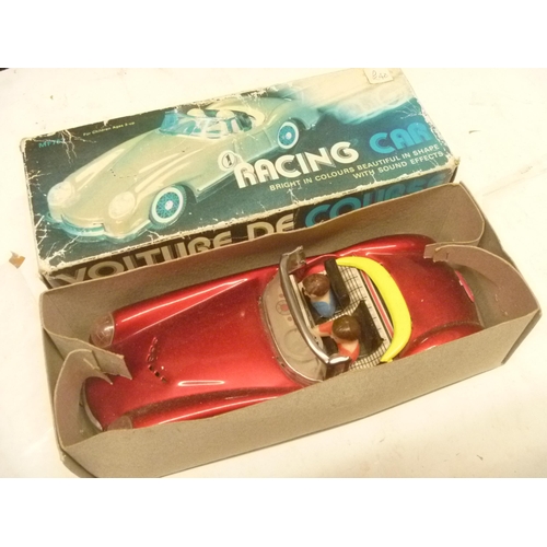 64 - TINPLATE RACING CAR CHINA