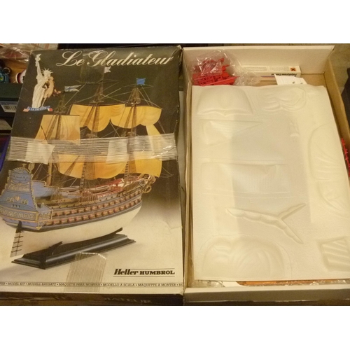 77 - HELLER HUMBROL THE GLADIATOR GALLEON SHIP KIT - APPEARS TO BE UNUSED