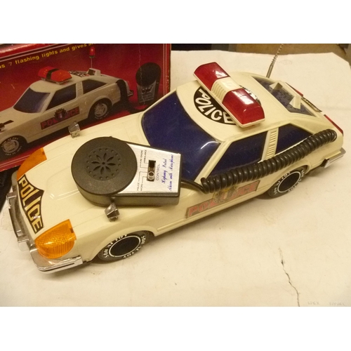 95 - ELECTRONIC DATSUN 240Z 260 Z POLICE SON AI TOYS 1/12 SCALE LIGHTS AND SOUNDS WORK, MOTOR SLIPS