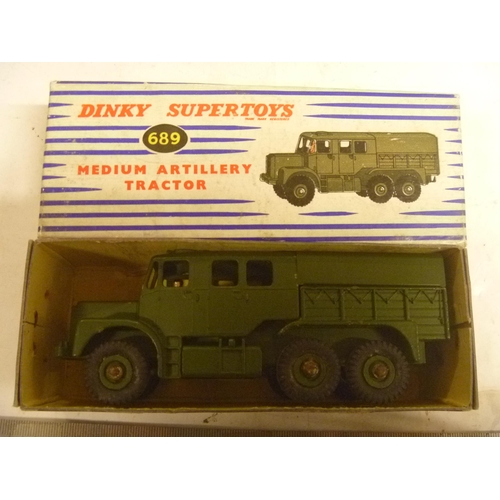 DINKY TOYS MEDIUM ARTILLERY TRACTOR DIECAST AND BOX BOTH GOOD