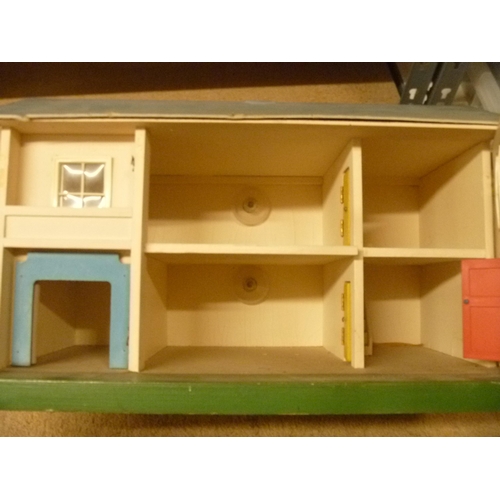 7 - VINTAGE 1960'S TRIANG DOLLS HOUSE WITH WIRING AND LIGHTS (UNTESTED)
