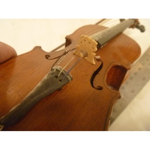 101 - EXQUISITE HAND-MADE MINIATURE WOODEN MUSICAL INSTRUMENT CELLO OF SUPERB QUALITY, MADE IN THE 1960's