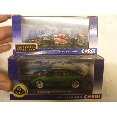 71 - CORGI VANGUARDS LOTUS EVORA AND F1 TEAM CAR