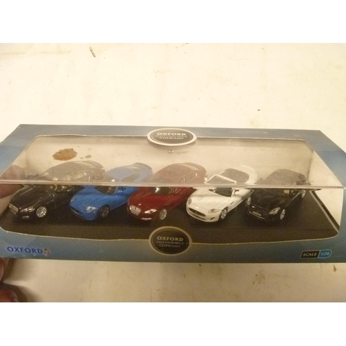 78 - OXFORD DIECAST 1:76 THE JAGUAR COLLECTION OF MODERN CARS