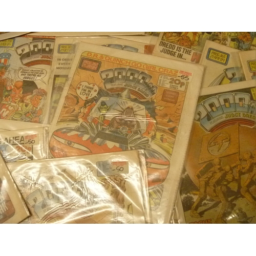 156 - GOOD QTY OF VINTAGE 2000 AD COMICS CAREFULLY KEPT IN SLEEVES