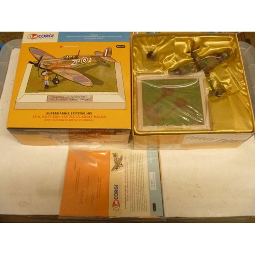 162 - CORGI THE AVIATION ARCHIVE AIRCRAFT SPITFIRE 50 YEARS OF CORGI LIMITED EDITION