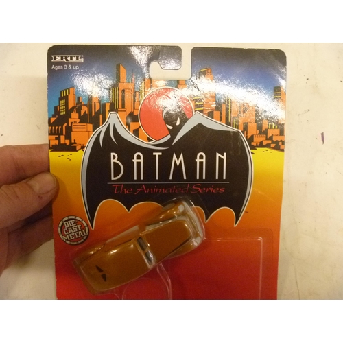 183 - ERTL BATMAN CAR