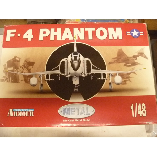 LARGE 1/48 SCALE FRANKLIN MINT COLLECTION ARMOUR F4 PHANTOM