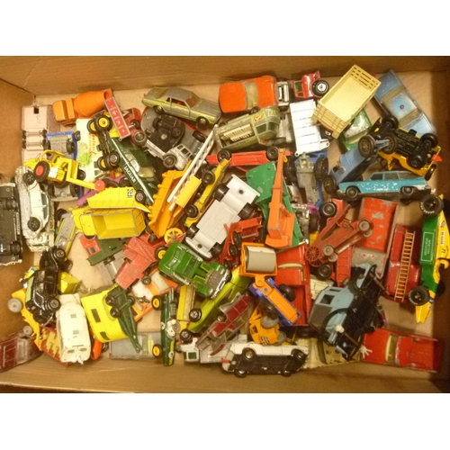 189 - QTY OF PLAYWORN VINTAGE DIECAST MOSTLY LESNEY MATCHBOX AND CORGI JUNIOR SIZED MODELS