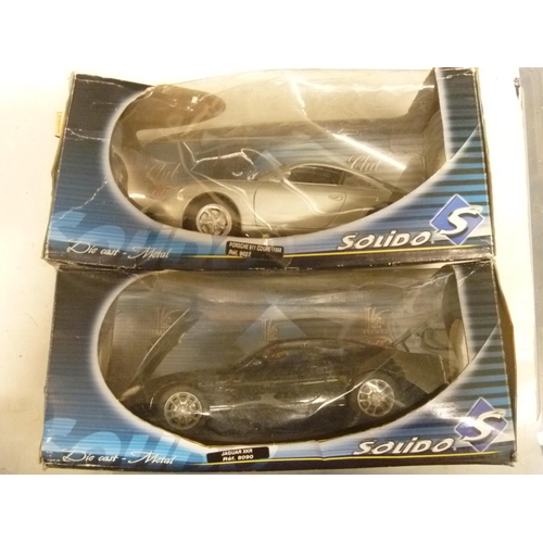 200 - 2 SOLIDO 1/18 PORSCHE 911 AND JAGUAR XKR