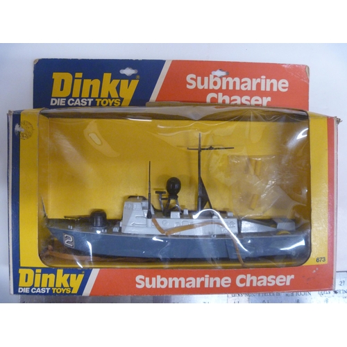 21 - DINKY TOYS VINTAGE SUBMRAINE CHASE BOAT IN ORIGINAL BOX