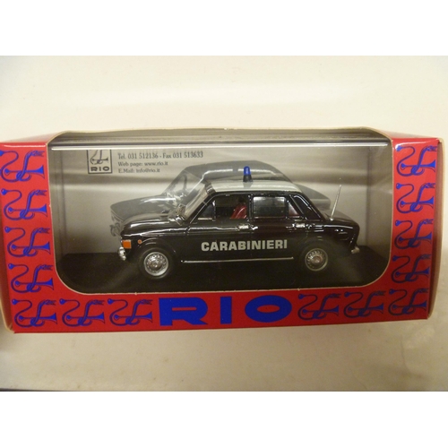 RIO CARABINIERI POLICE CAR IN RIGID PERSPEX CASE