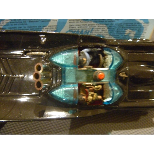 11 - CORGI TOYS ORIGINAL BATMOBILE 267 MADE IN ENGLAND