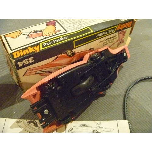 22 - VINTAGE DINKY TOYS PINK PANTHERS CAR WITH ORIGINAL BOX AND LEAFLET