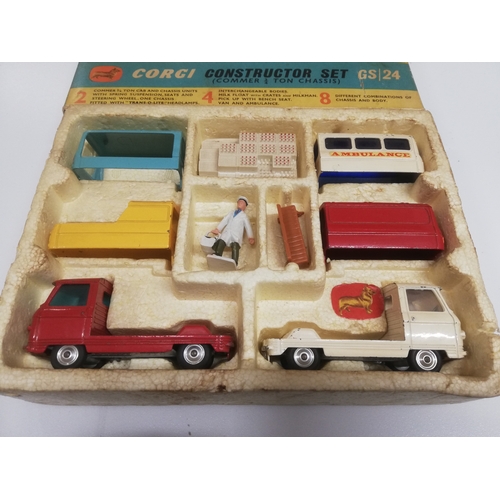 55 - CORGI TOYS COMMER CONSTRUCTOR SET - DIECAST AND BOX VGC