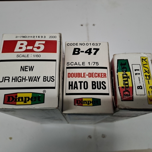 22 - 3 BUS MODELS BY DIAPET JAPAN JR HI-WAY AND KATO BUS