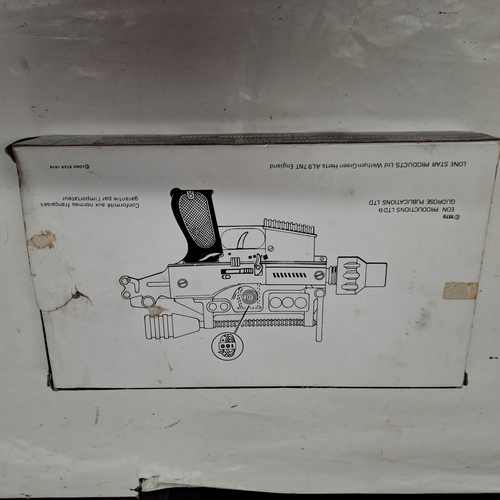 52 - LONE STAR JAMES BOND 007 MOONRAKER GUN IN ORIGINAL BOX