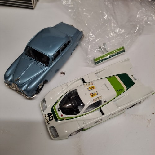 15 - GEMS AND & COBWEBS MILESTONE MINIATURES WHITE METAL MODELS JAGUAR XJR - 5 S TYPE