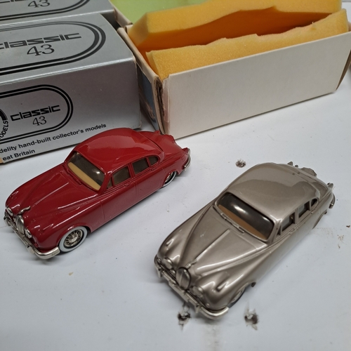 18 - 2 GRAND PRIX MODELS WIHTE METAL JAGUAR S TYPE