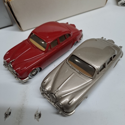 18 - 2 GRAND PRIX MODELS WIHTE METAL JAGUAR S TYPE
