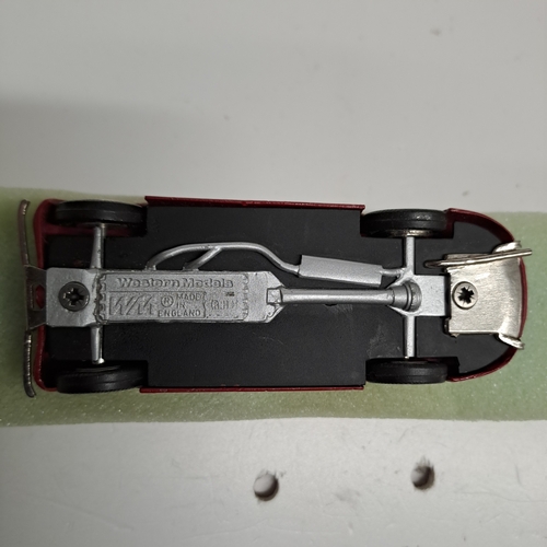 28 - WM WESTERN MODELS WHITE METALS JAGUAR XK210