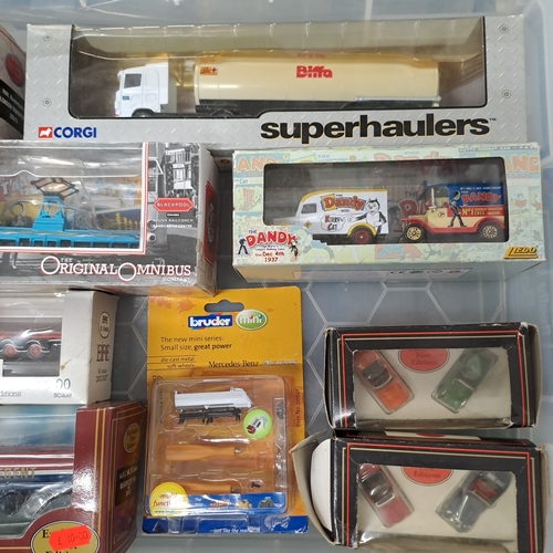 60 - EFE CORGI AND OOC LOT
