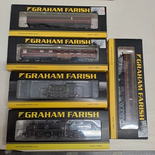 17 - MODEL RAILWAYS  N GAUGE GRAHAM FARISH - UNTESTED