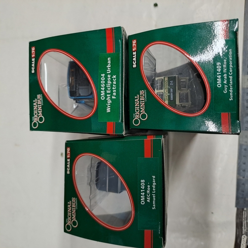 29 - 3 CORGI OOC ORIGINAL OMNIBUS BUS MODELS