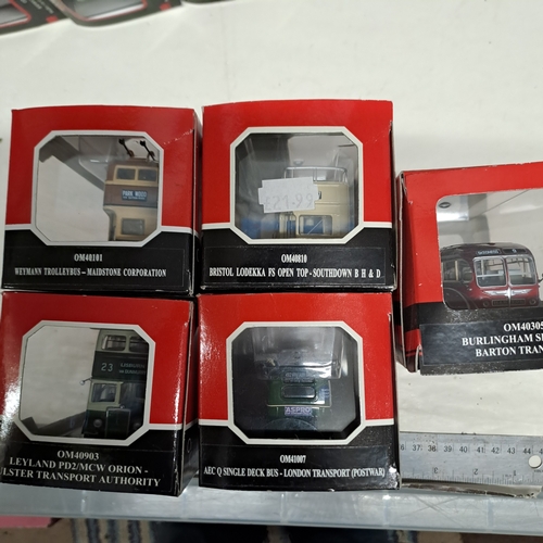 33 - 5 CORGI OOC ORIGINAL OMNIBUS BUS MODELS