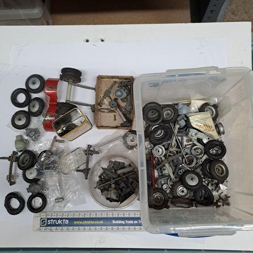 167 - EXTREMELY USEFUL GROUP OF MOSTLY ORIGINAL SHACKLETON FODEN SPARES