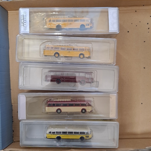 5 BREKINA HO SCALE MODEL BUSES BUNDES POST