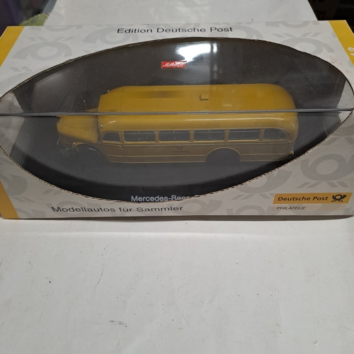 86 - SCHUCO MERCEDES BENZ BUS DEUTSCHE POST