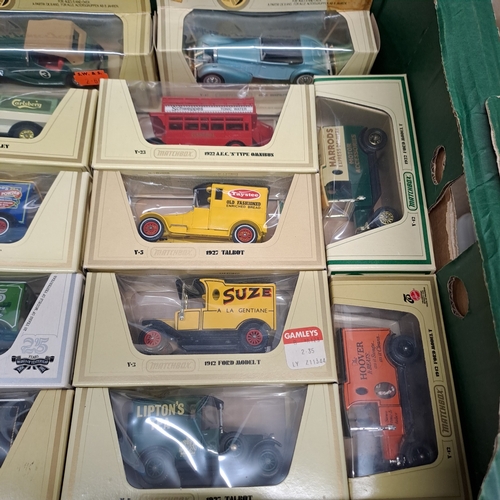230 - TRAY OF VINTAGE MATCHBOX MODELS OF YESTERYEAR