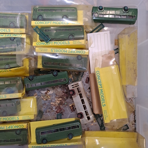 34 - APPROX 20 CONCEPT PLASTIC BUS MODELS BOXES DIRTY / DAMAGED