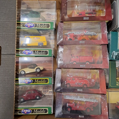 9 - TRAY OF CORGI CLASSICS ATLAS FIRE ENGINES AND OXFORD DIECAST