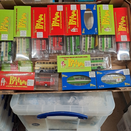 TRAY OF BRITBUS MODELS